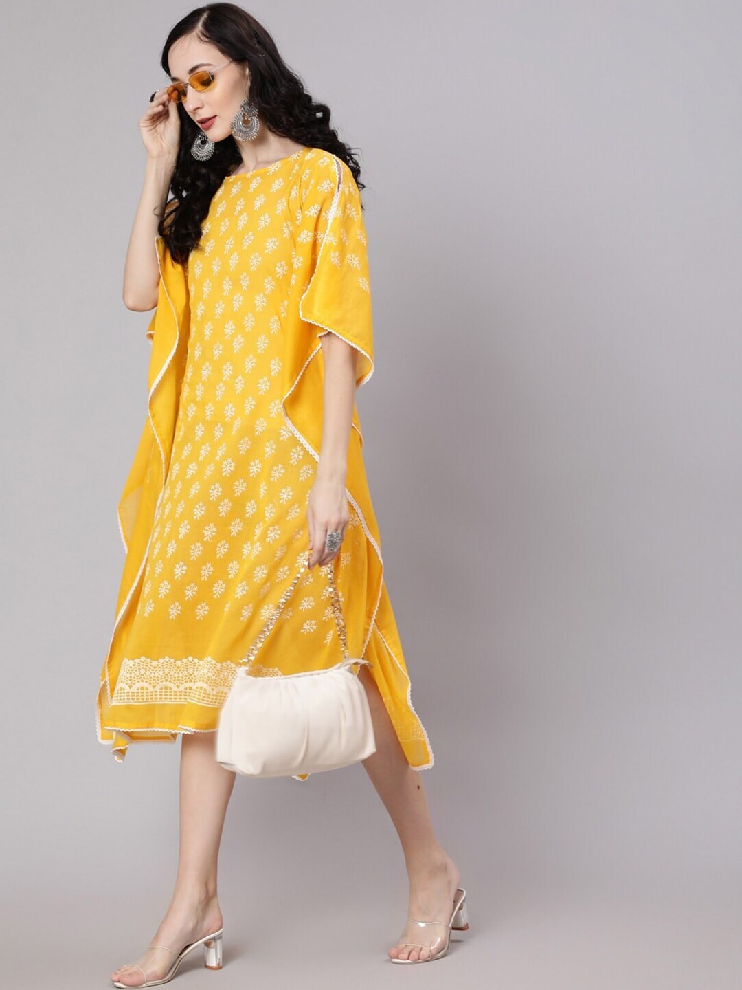 

Anouk Ethnic Motifs Print Round Neck Kimono Sleeve Kaftan Midi Casual Dress, Yellow