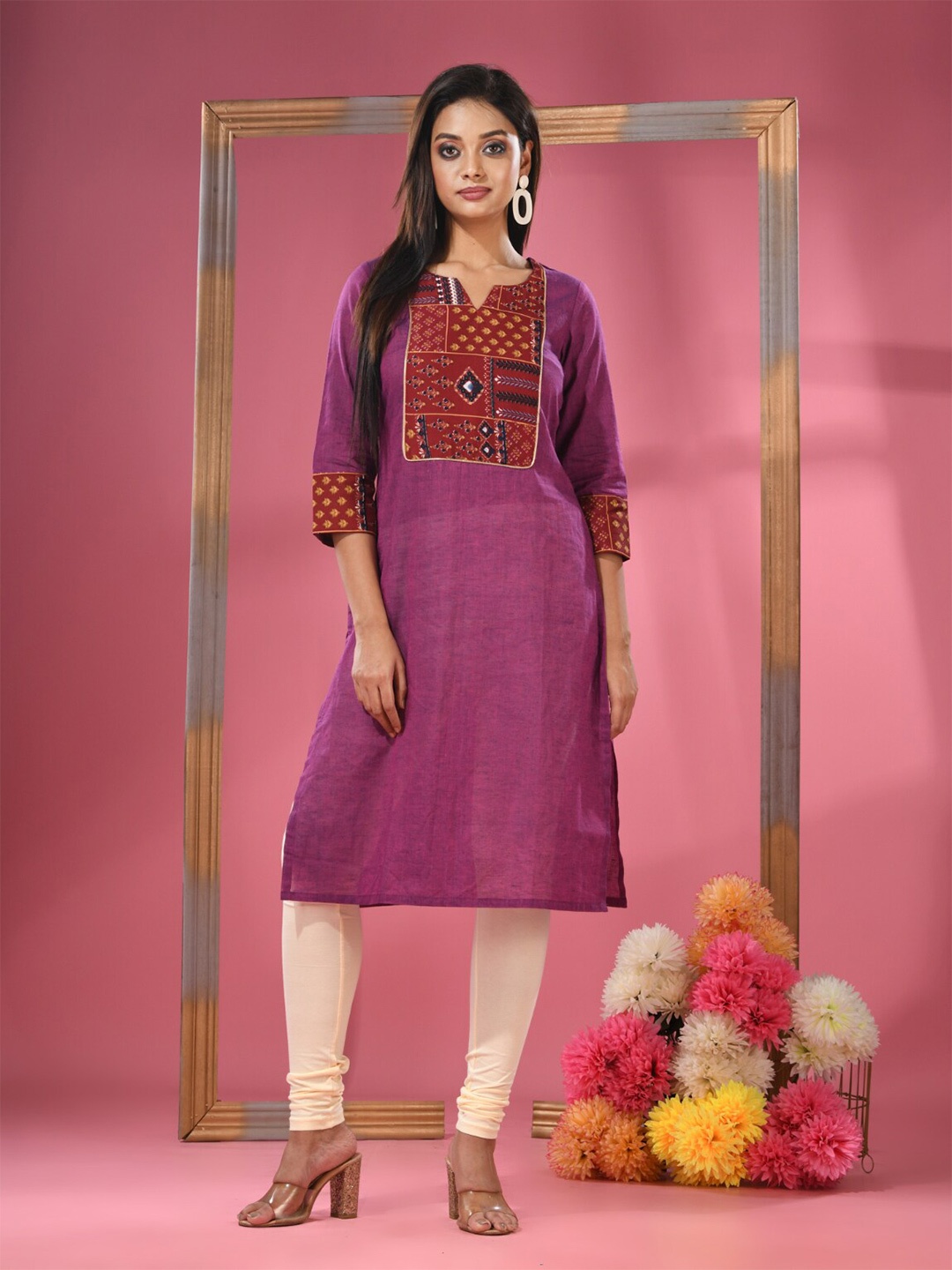 

Charukriti Cotton Ethnic Motifs Keyhole Neck Mirror Work Kurta, Purple