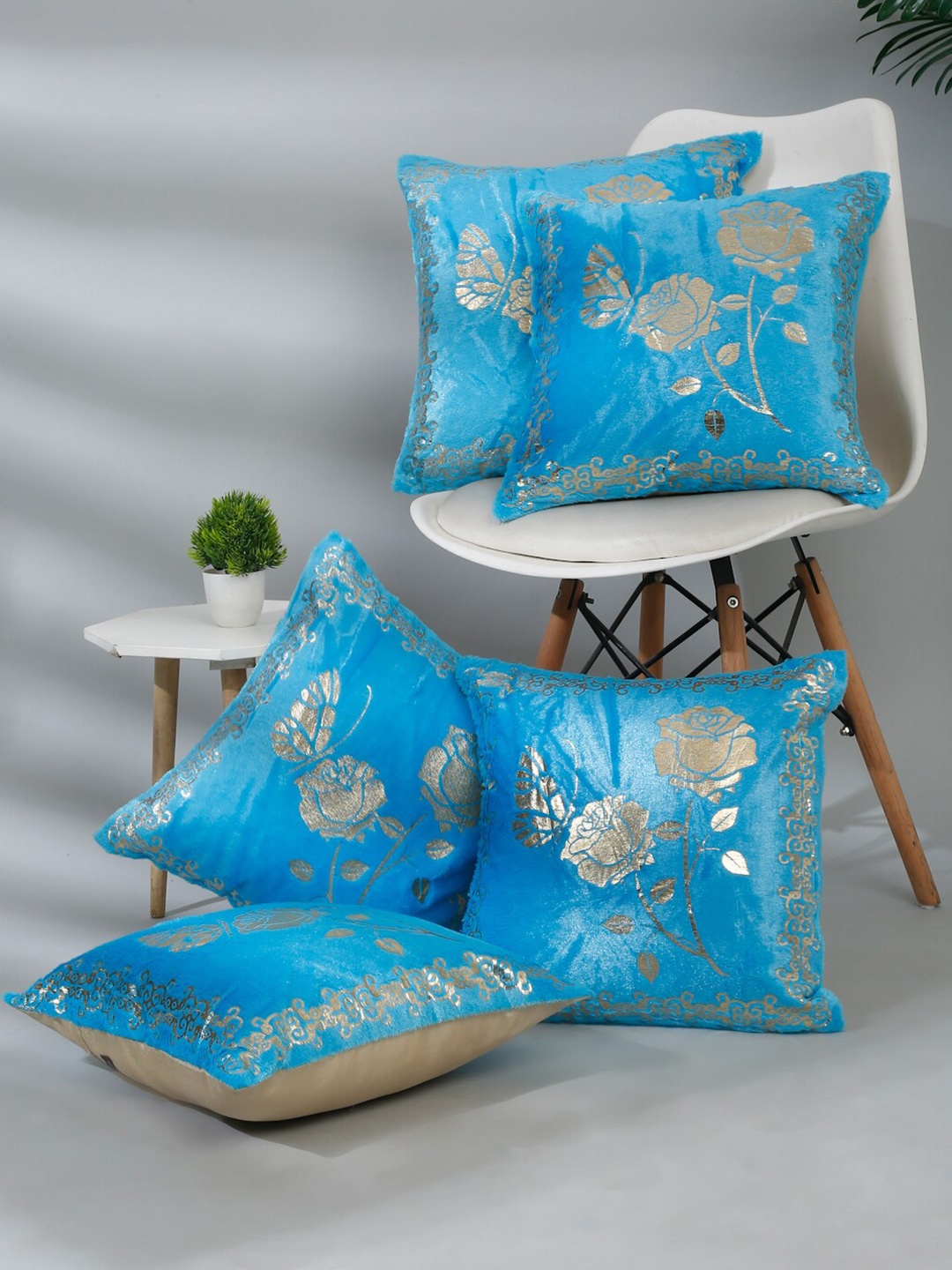 

NISRAG HOME Blue & Gold Toned 5 Pieces Square Cushion Covers