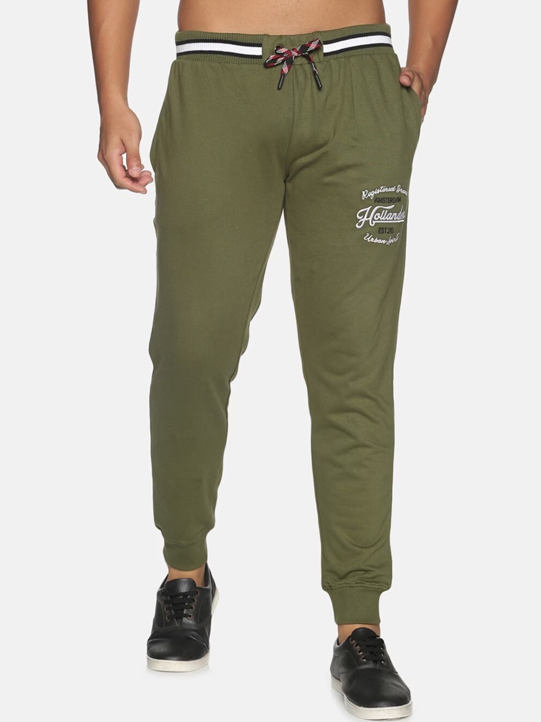 

THE HOLLANDER Men Mid Rise Cotton Joggers, Green