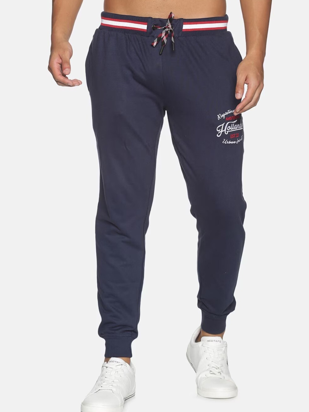 

THE HOLLANDER Men Cotton Mid Rise Joggers, Navy blue