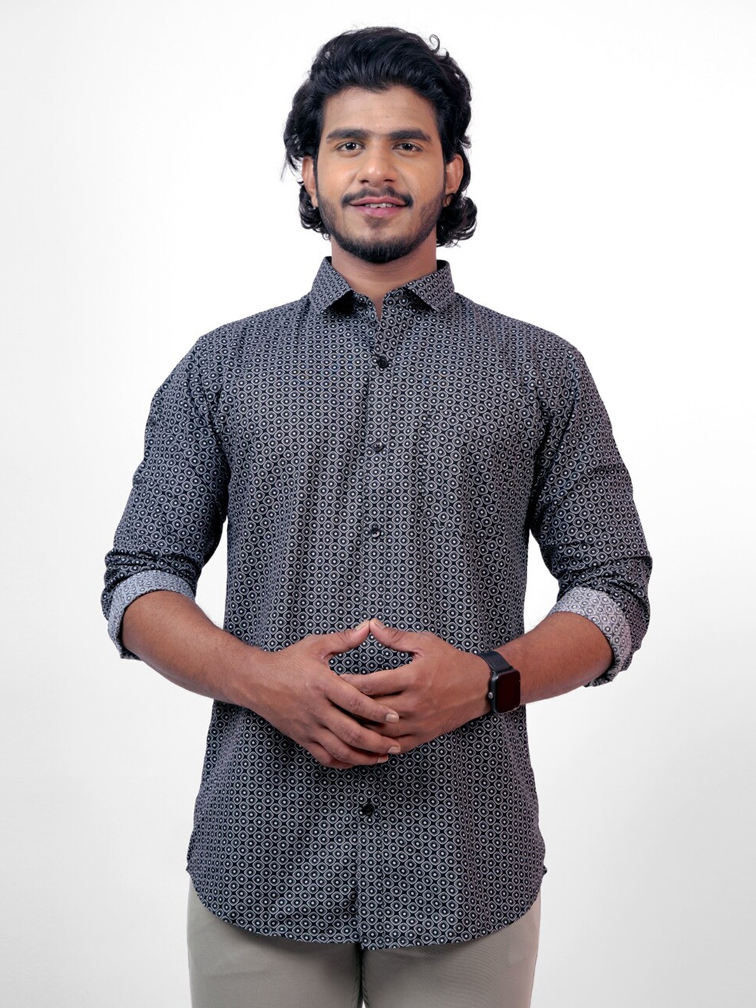 

Pontiac Opaque Printed Cotton Spread Collar Casual Shirt, Black