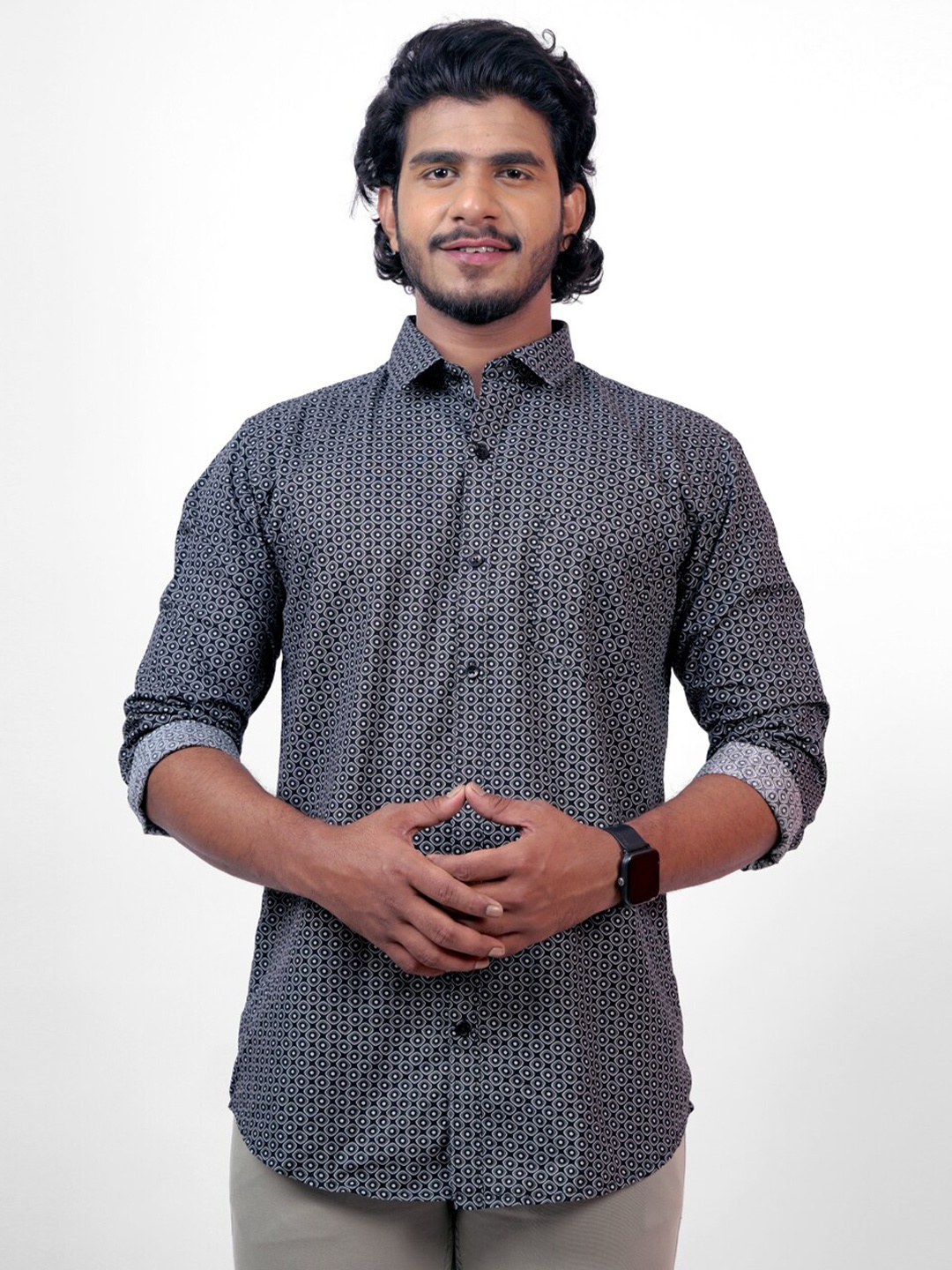 

Pontiac Geometric Printed Opaque Cotton Casual Shirt, Black