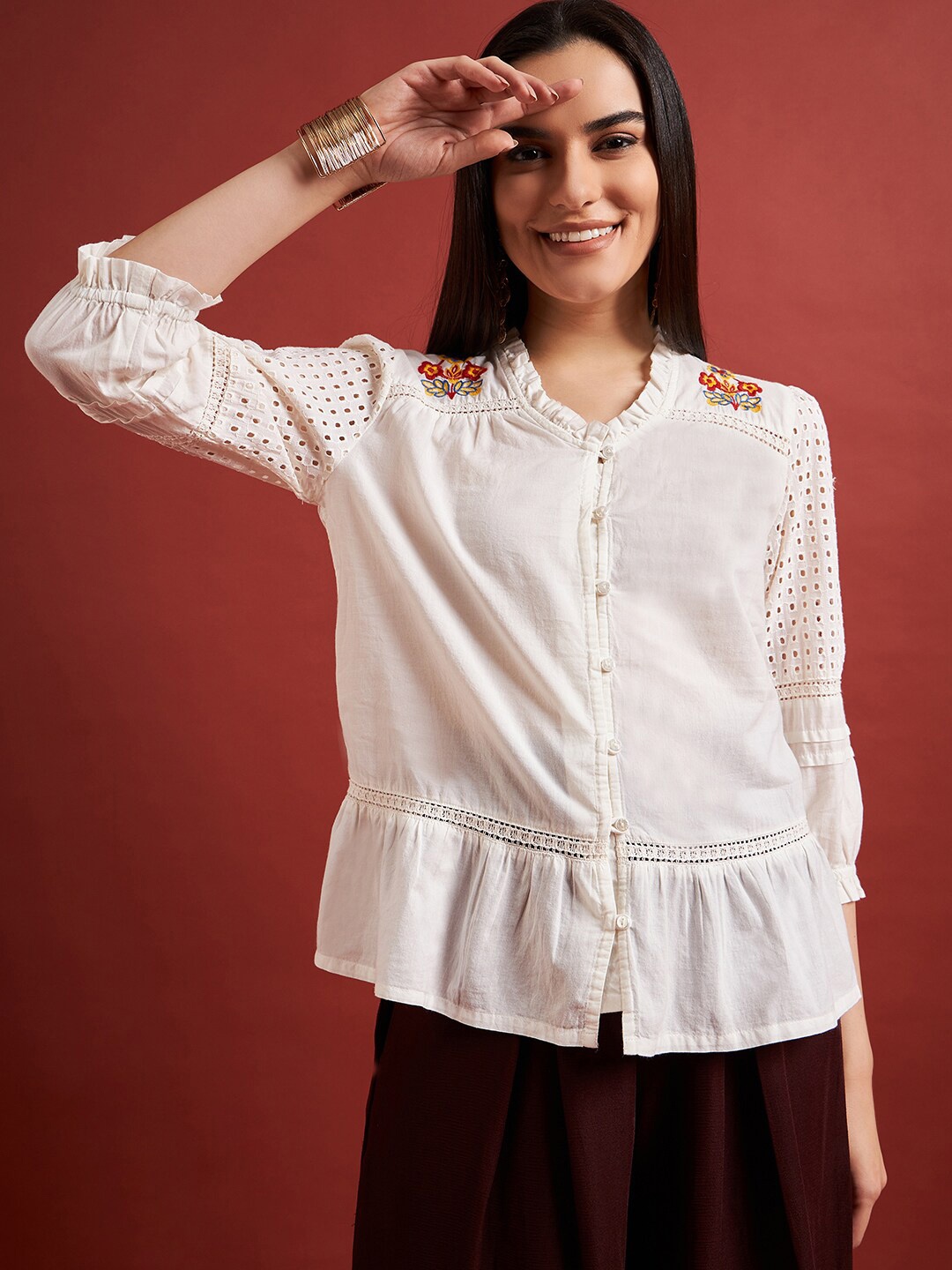 

DressBerry Off White Embroidered Mandarin Collar Pure Cotton Top