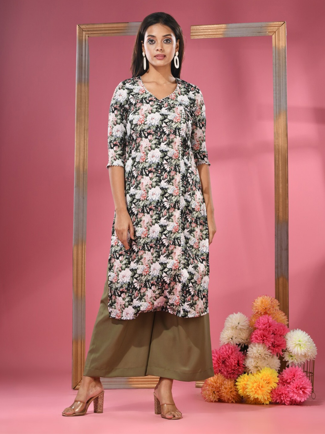 

Charukriti Floral Printed Angrakha Gotta Patti Silk Crepe Kurta With Palazzo, Black