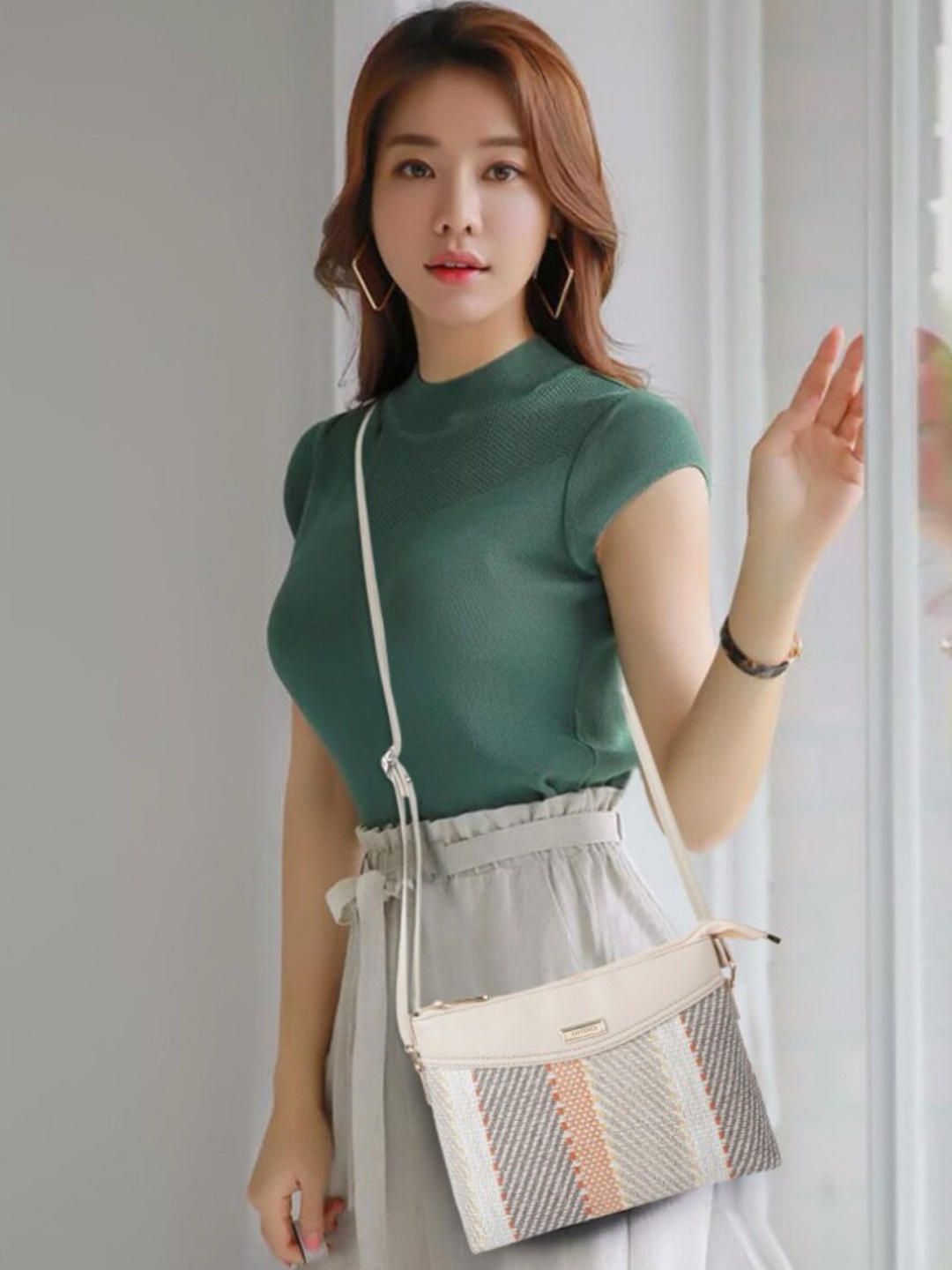 

AMYENCE Striped Structured Sling Bag, Beige