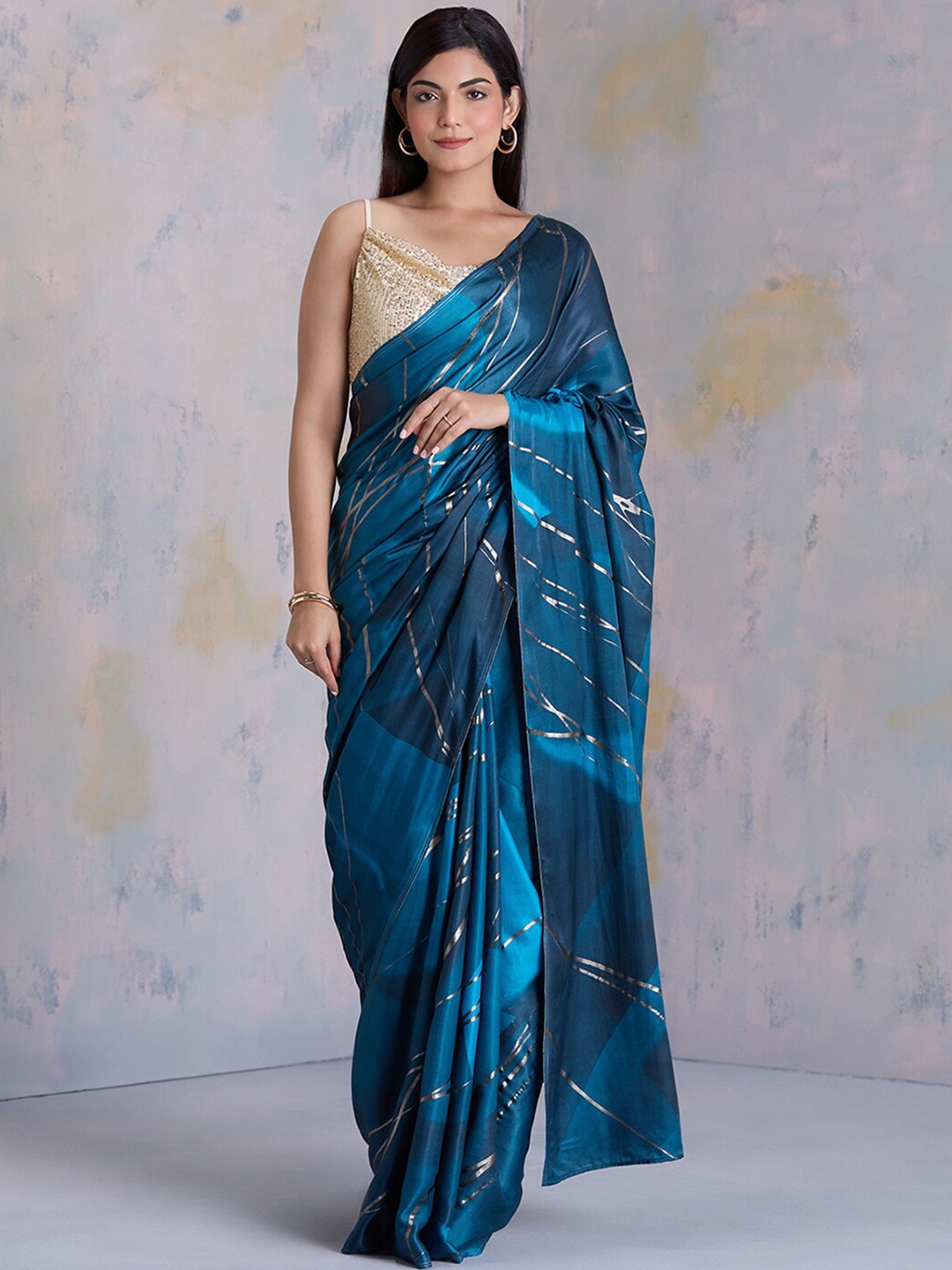 

navyasa by liva Abstract Printed Satin Saree, Blue