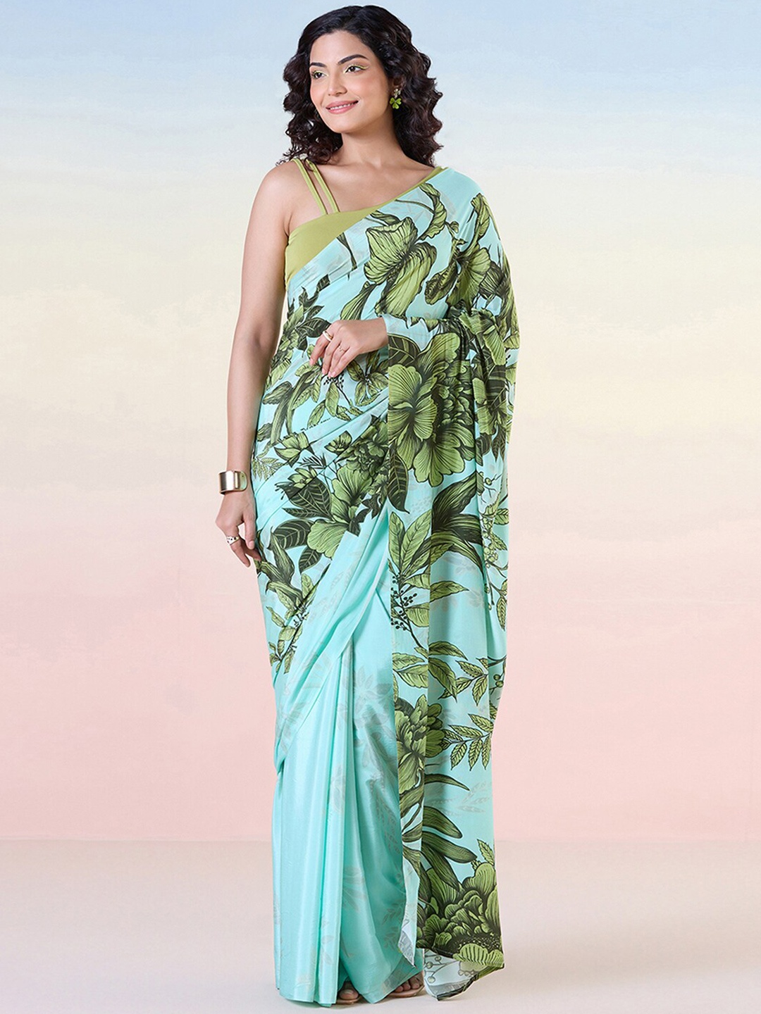 

navyasa by liva Floral Print Pure Crepe Saree, Blue