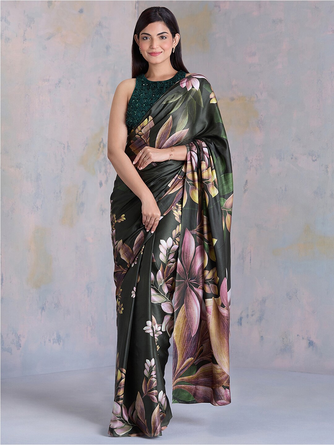 

navyasa by liva Floral Printed Satin Saree, Green