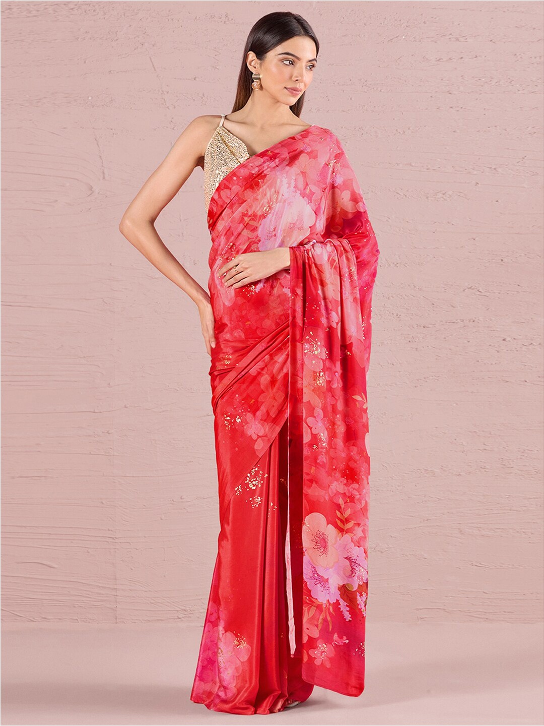 

navyasa by liva Floral Printed Saree, Red