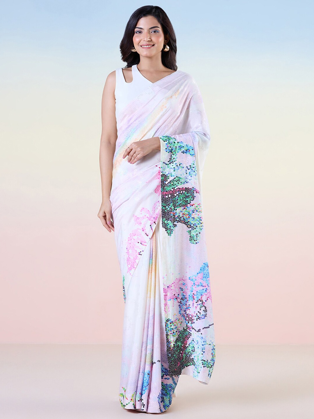 

navyasa by liva Geometric Printed Liva Saree, White