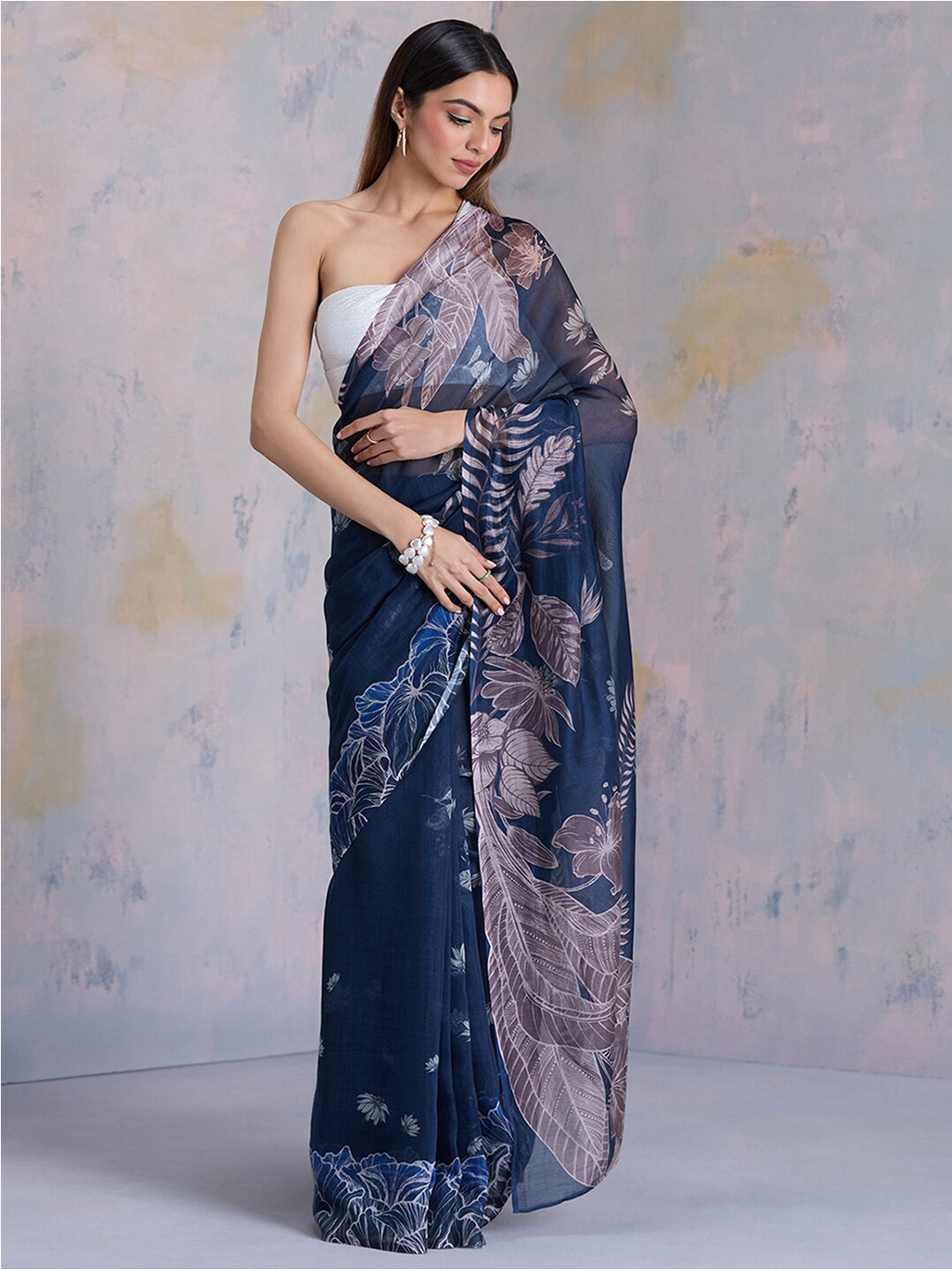 

navyasa by liva Floral Printed Organza Saree, Navy blue