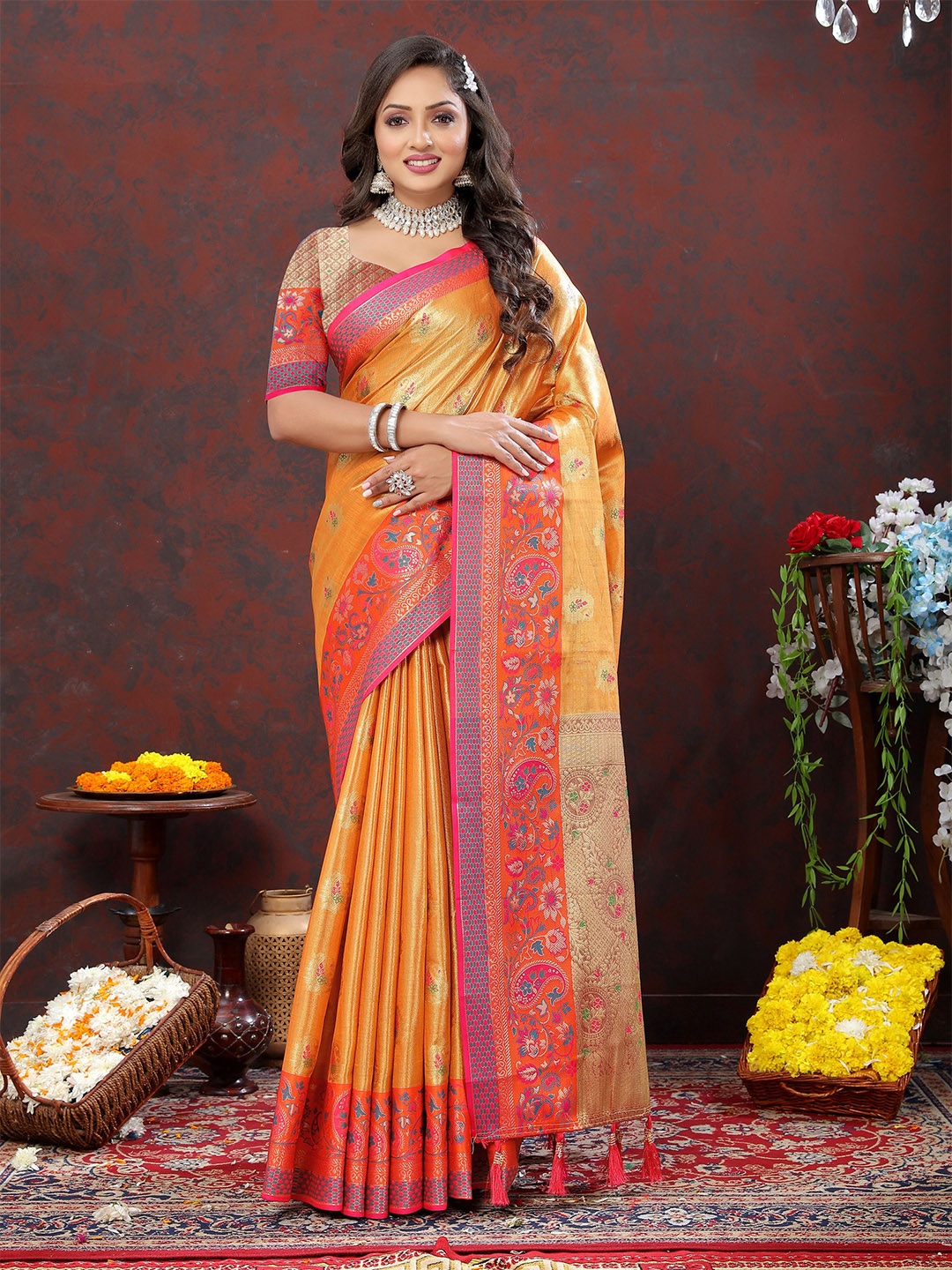 

NIWAA Woven Design Zari Kanjeevaram Saree, Gold