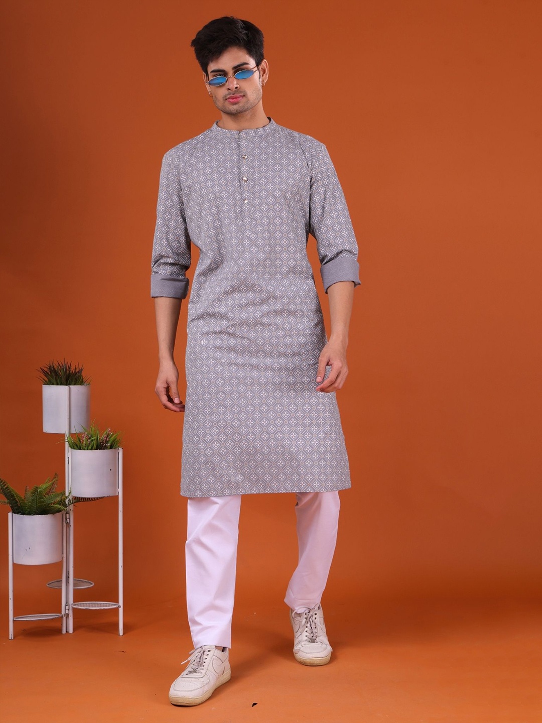 

SHIWAM ETHNIX Printed Long Sleeve Straight Kurta, Grey