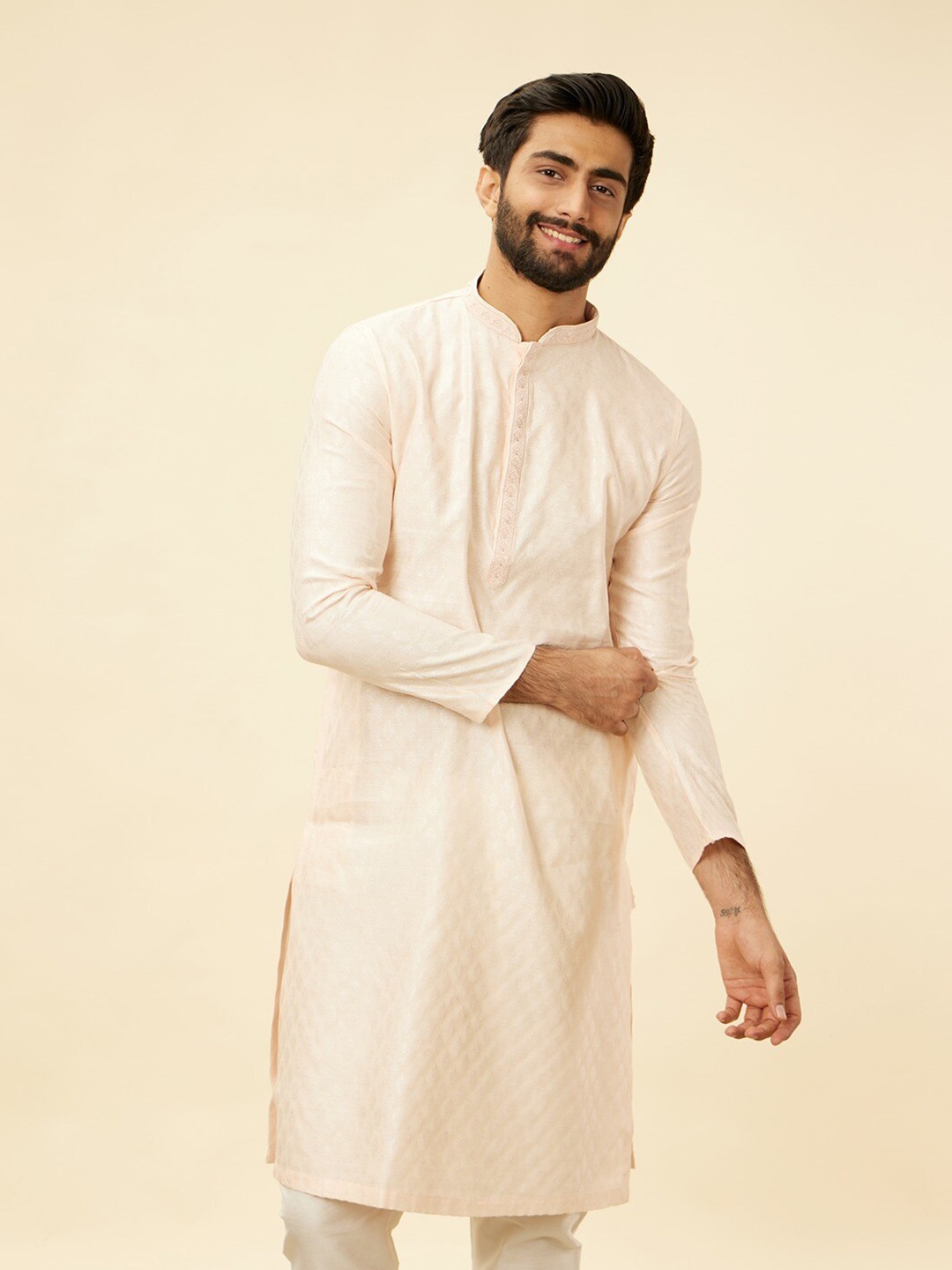 

Manyavar Mandarin collar Regular Thread Work Kurta with Pyjamas, Peach