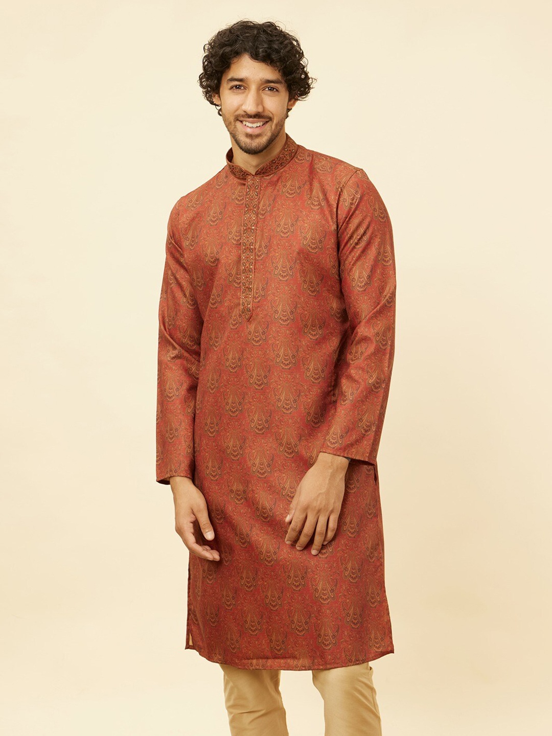 

Manyavar Printed Regular Kurta with Churidar, Rust