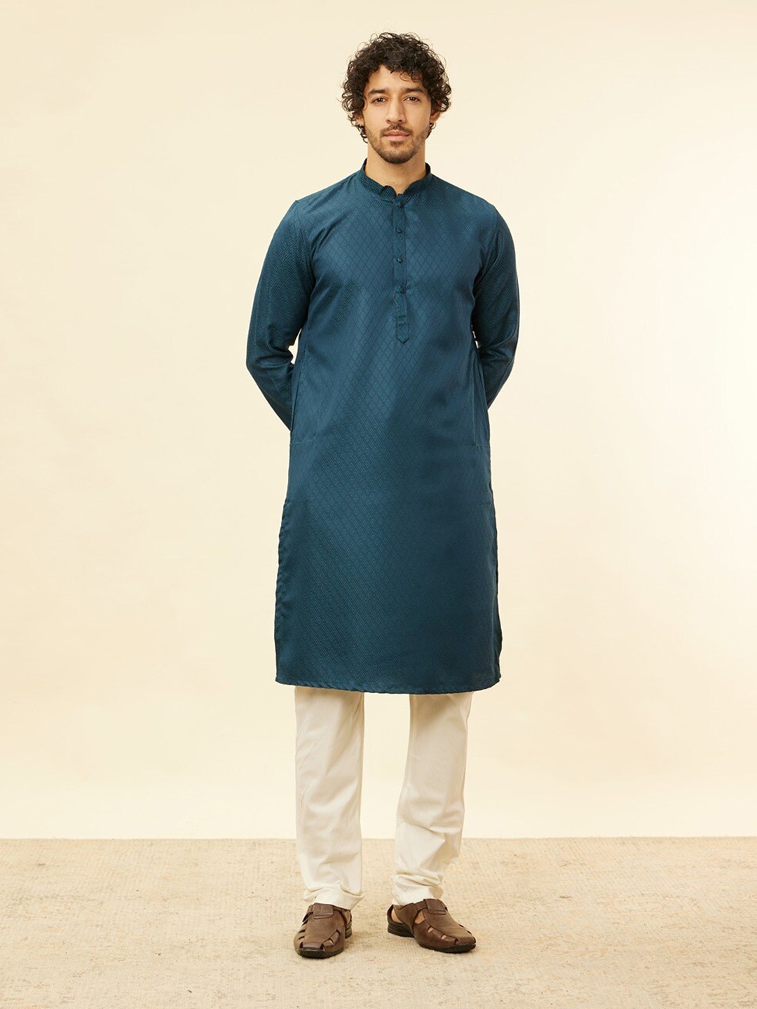 

Manyavar Regular Kurta with Pyjamas, Blue