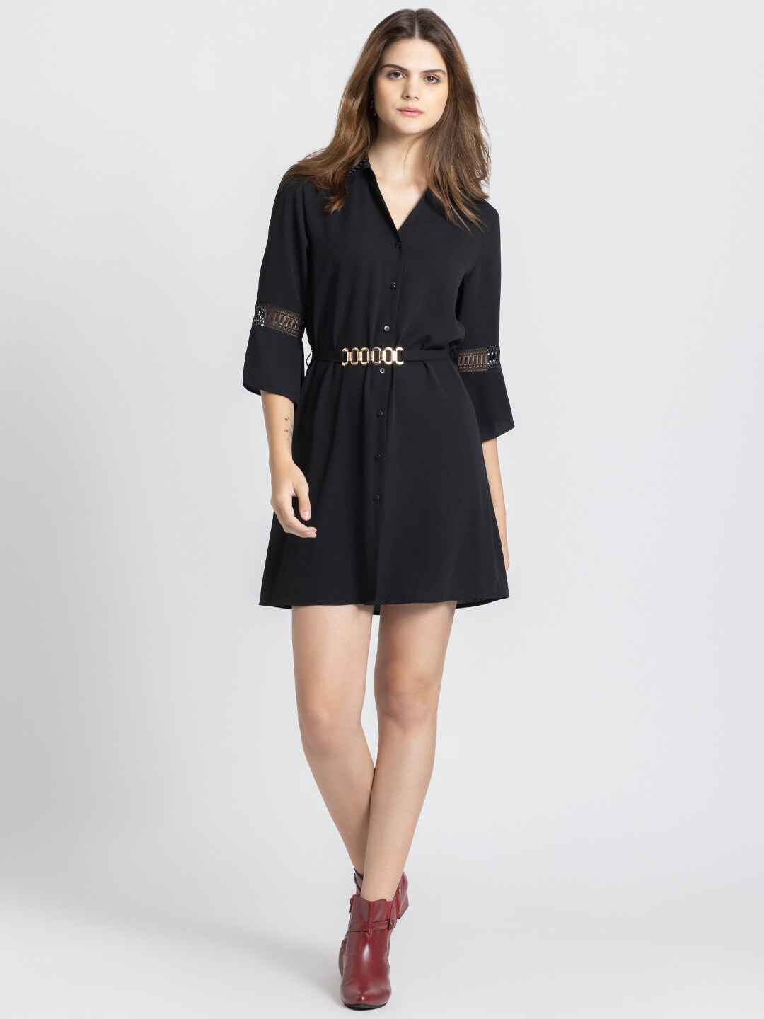 

SHAYE Georgette Party Shirt Dress Comes With a Belt, Black