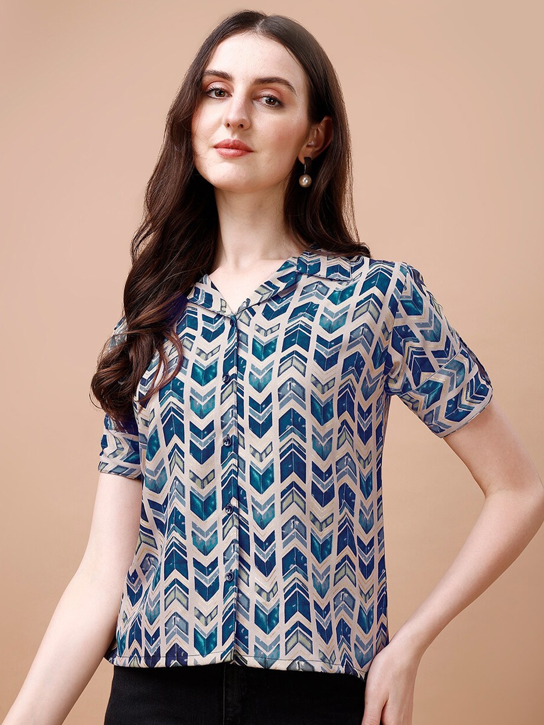

Kinjo Geometric Print Shirt Style Top, Blue