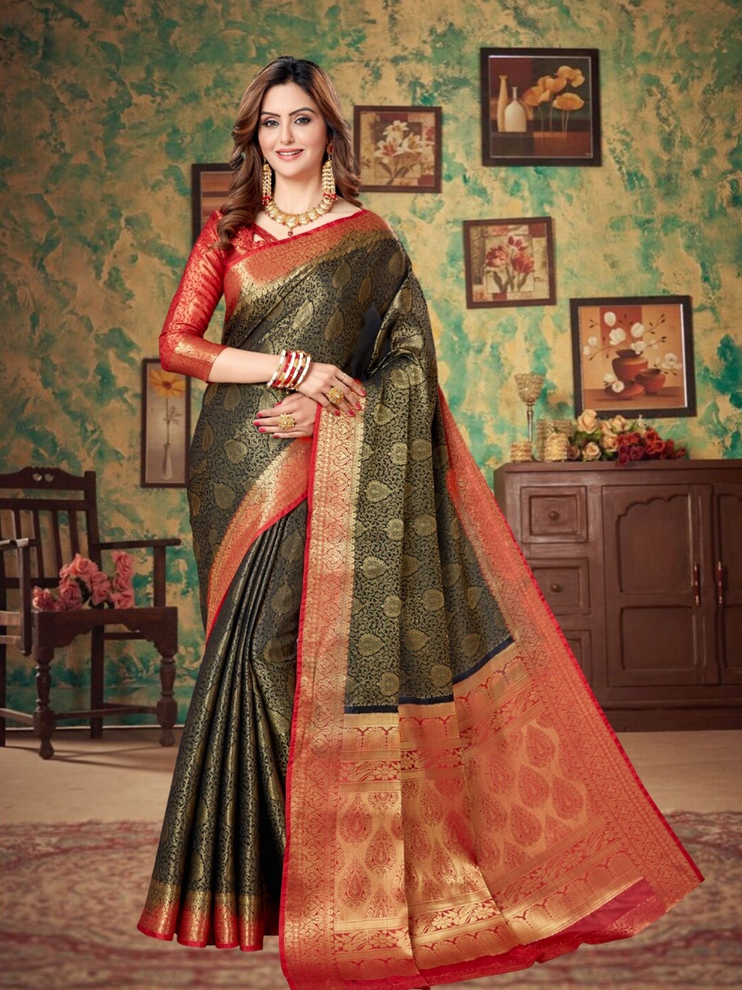 

Mitera Ethnic Motif Woven Design Zari Banarasi Saree, Black