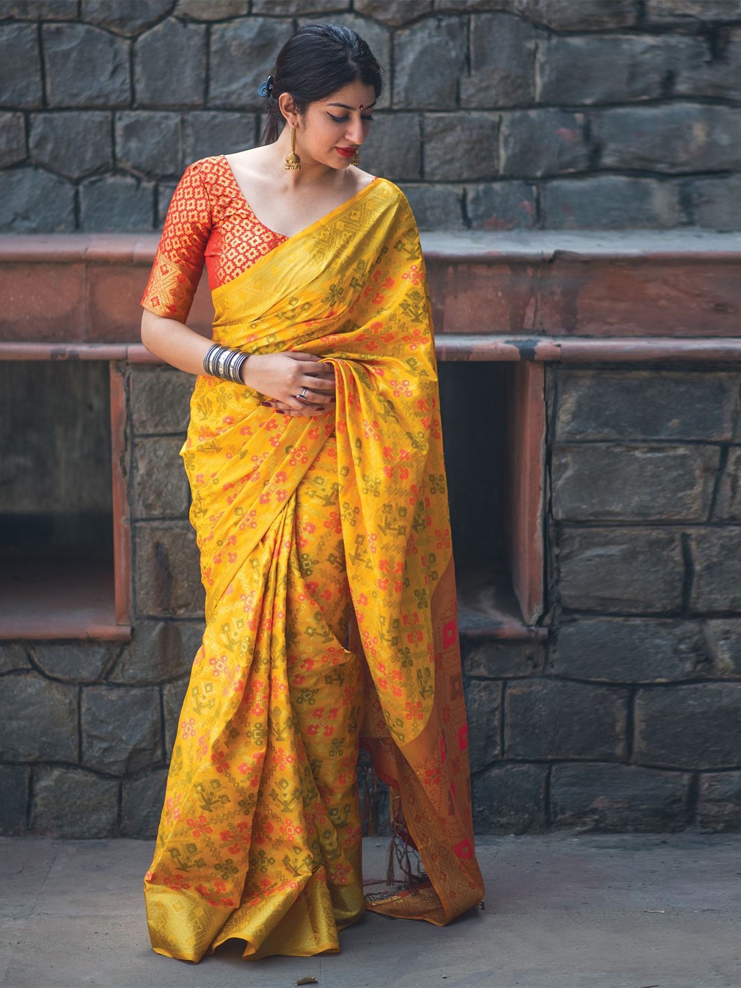 

Mitera Woven Design Zari Patola Saree, Yellow