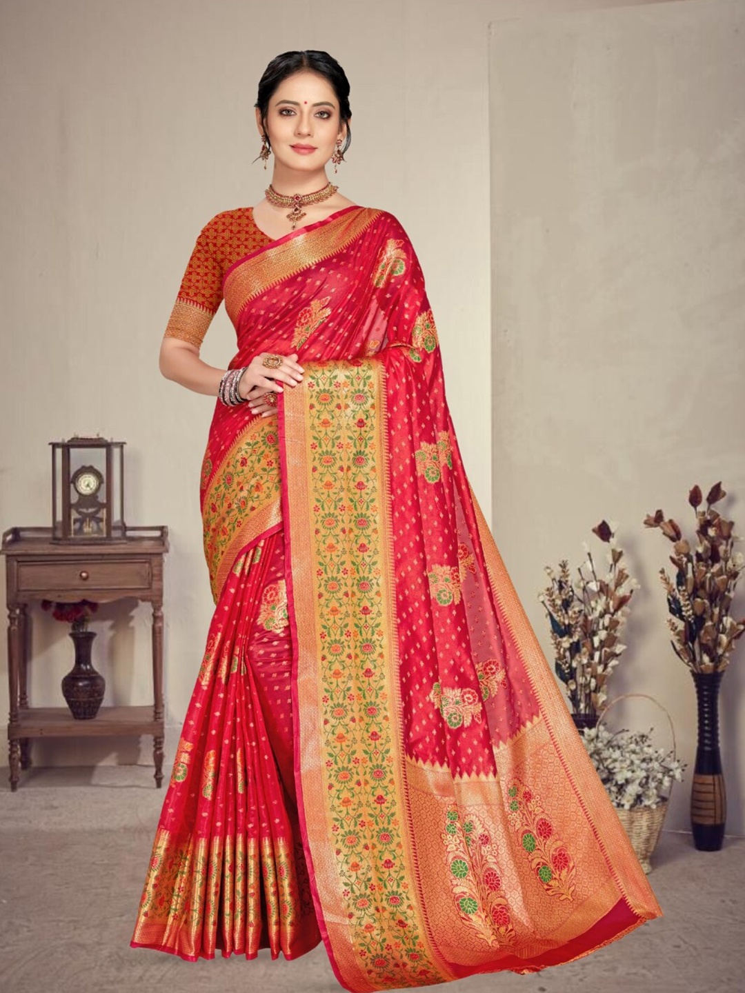 

Mitera Floral Woven Design Zari Organza Banarasi Saree, Red