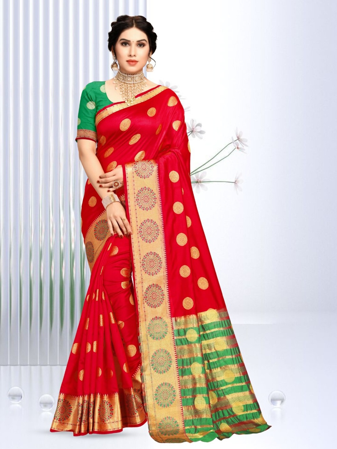 

Mitera Ethnic Motifs Woven Design Zari Banarasi Saree, Red