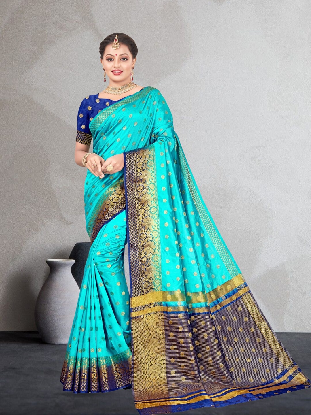 

Mitera Floral Woven Design Zari Kanjeevaram Saree, Turquoise blue