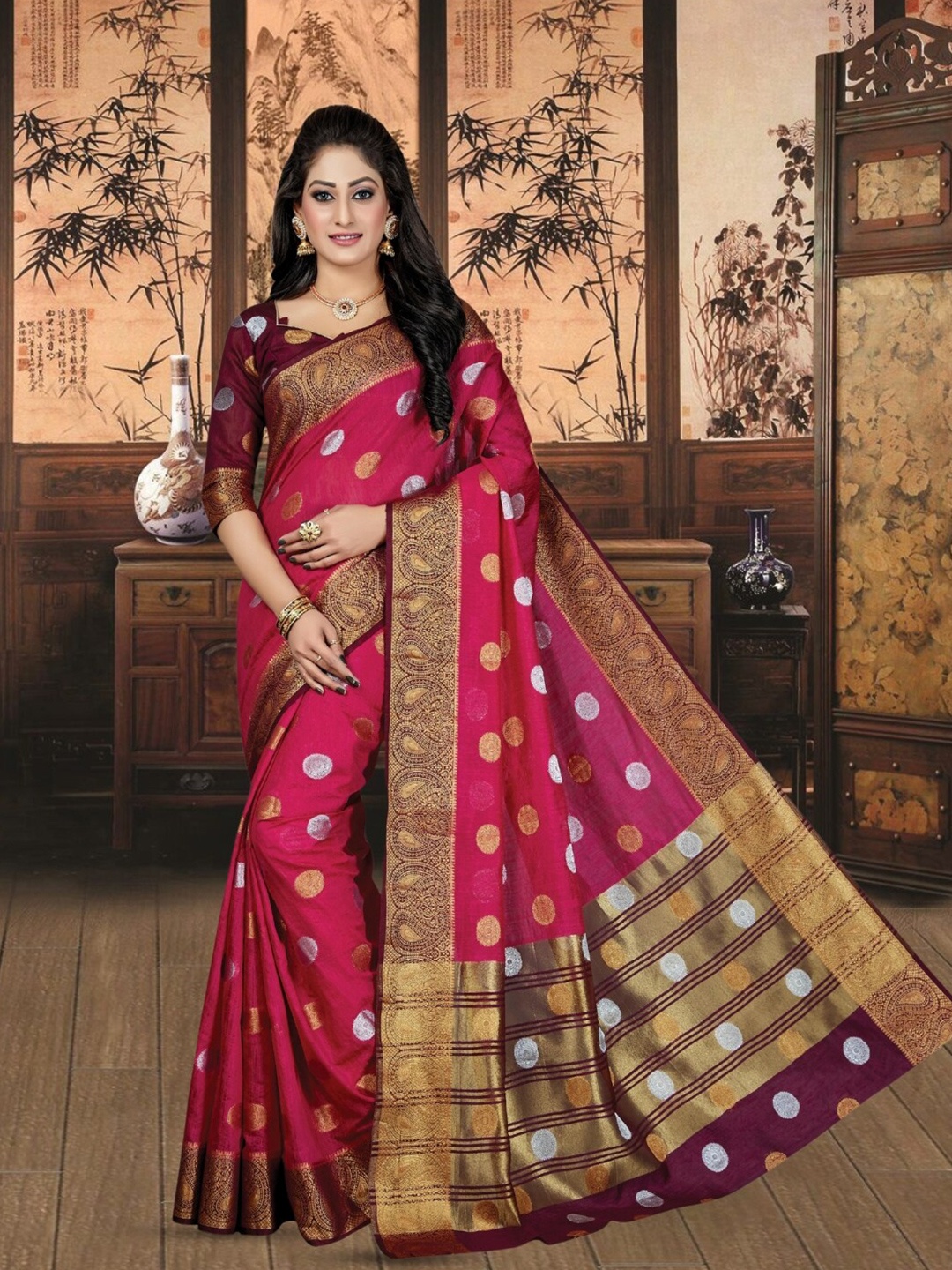 

Mitera Geometric Woven Design Zari Kanjeevaram Saree, Pink