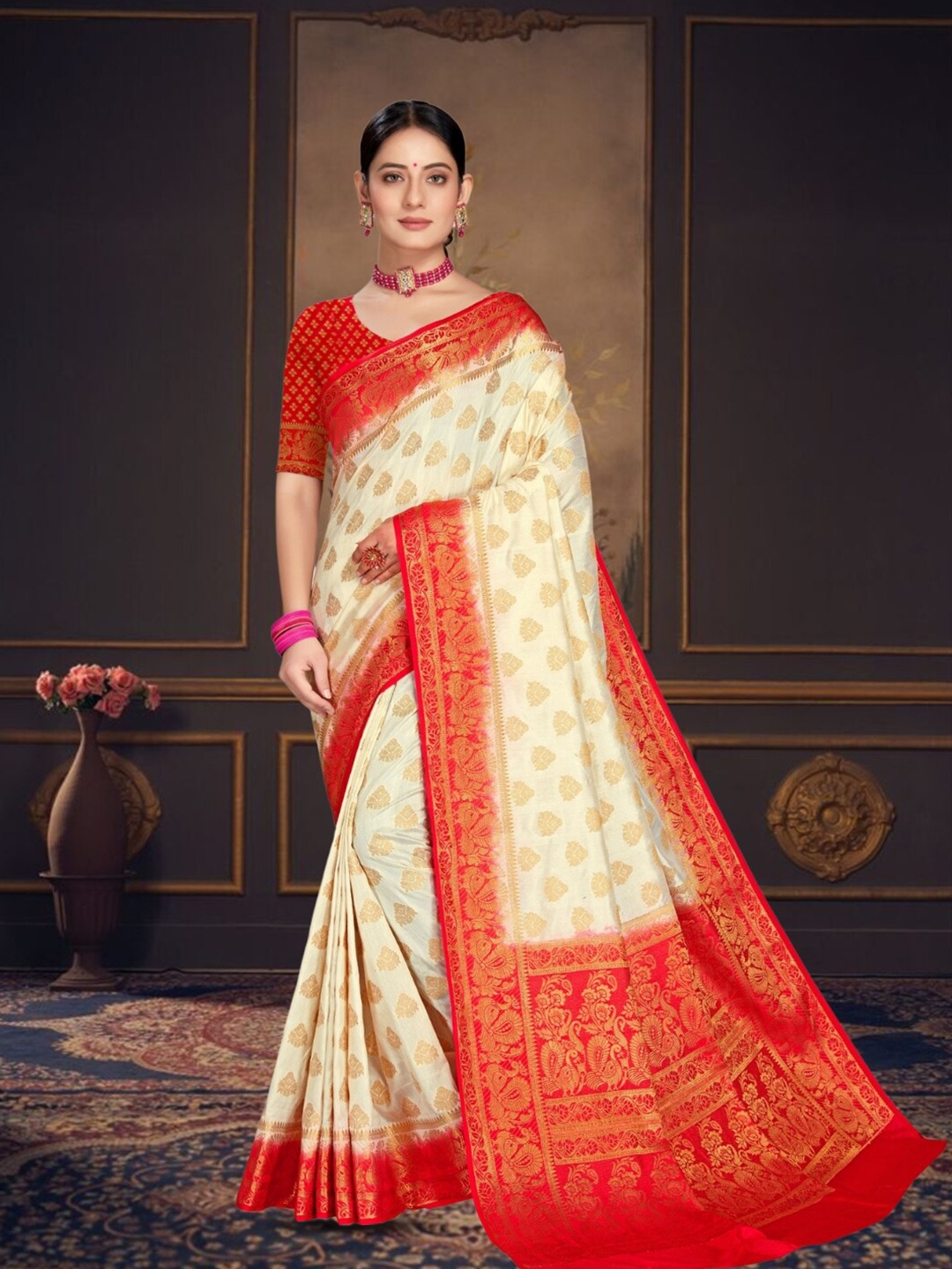 

Mitera Woven Design Zari Silk Blend Kanjeevaram Saree, Cream