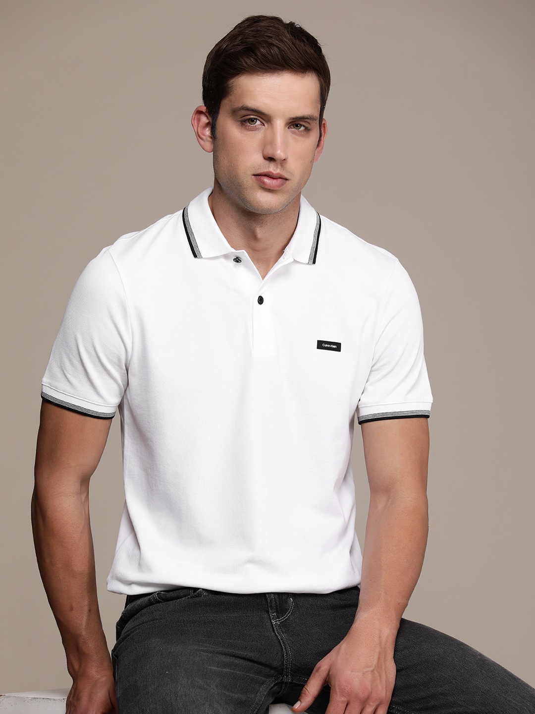 

Calvin Klein Jeans Polo Collar Slim Fit T-shirt, White