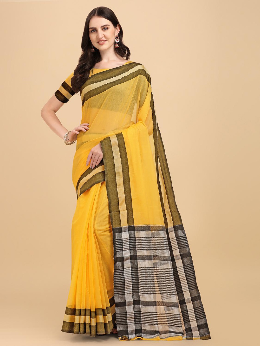 

LIMDO Zari Pure Silk Banarasi Saree, Yellow