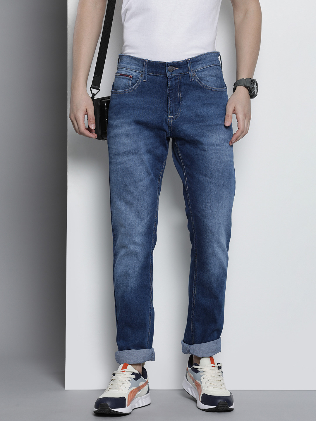 

Tommy Hilfiger Men Scanton Slim Fit Heavy Fade Jeans, Blue