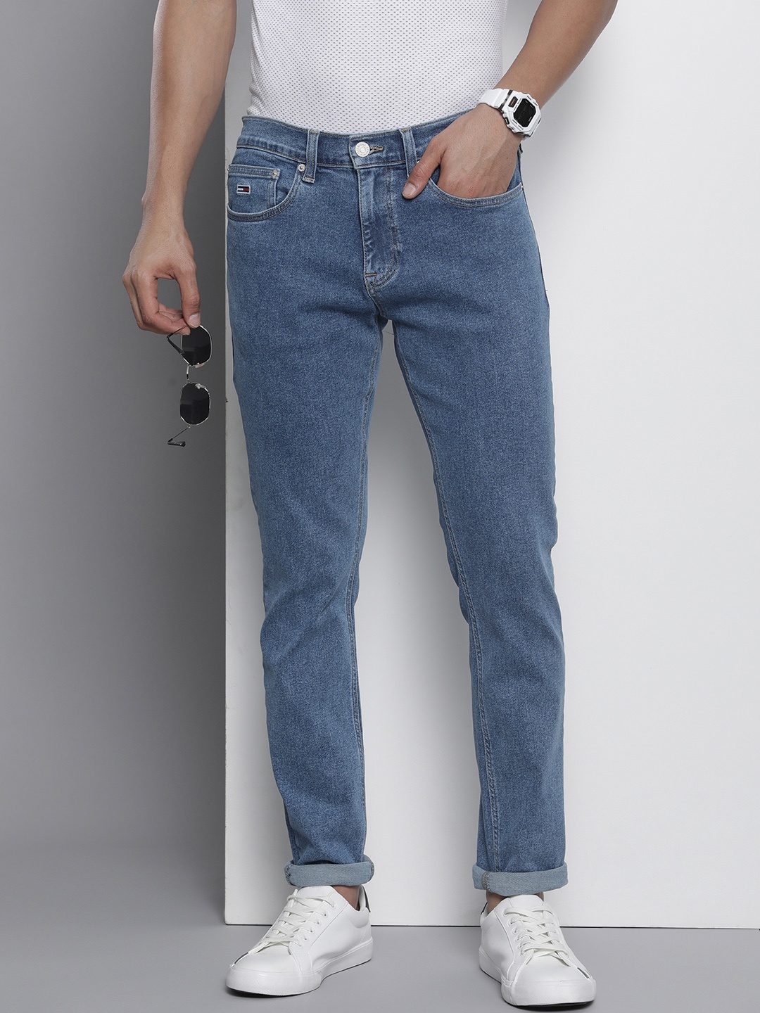 

Tommy Hilfiger Men Austin Slim Fit Light Fade Stretchable Jeans, Blue
