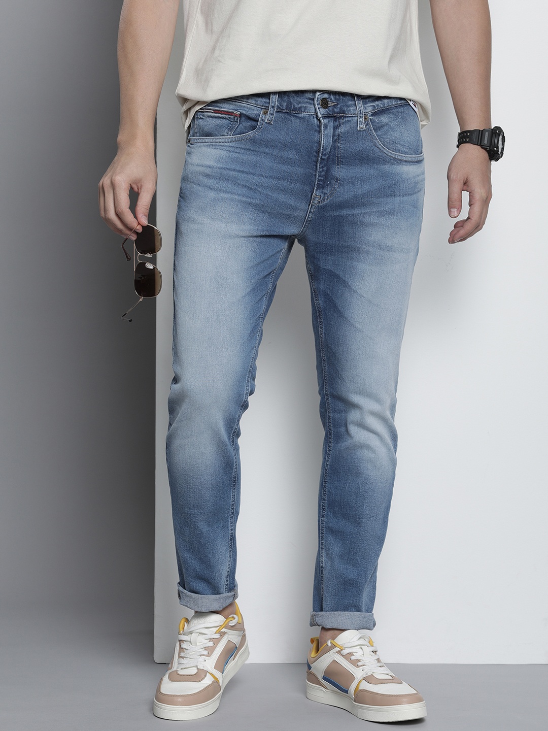 

Tommy Hilfiger Men Slim Tapered Fit Heavy Fade Jeans, Blue