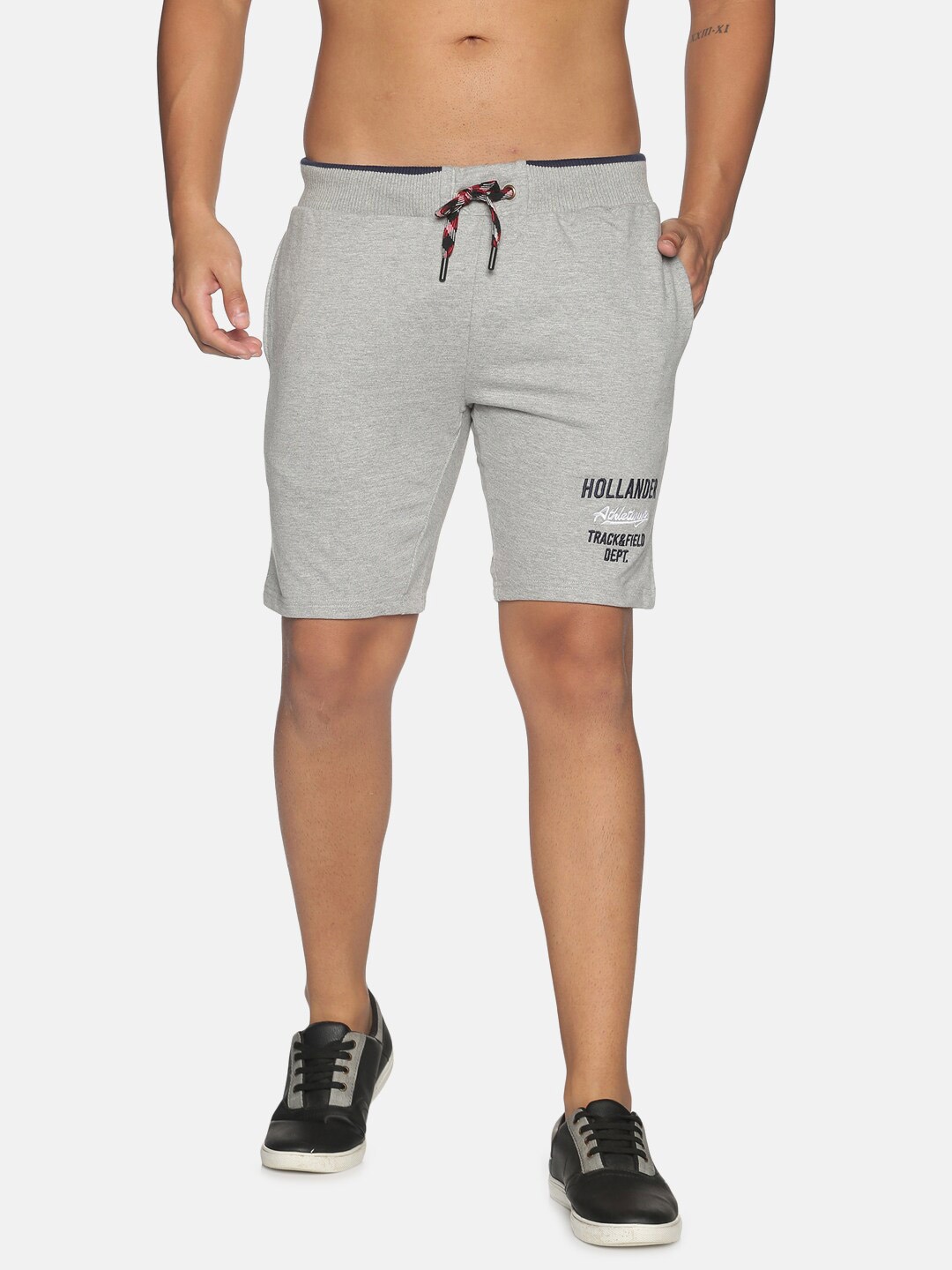 

THE HOLLANDER Men Printed Regular Fit Cotton Shorts, Grey melange