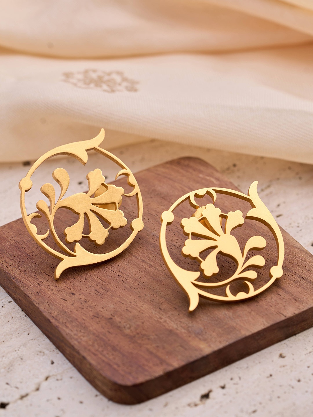 

trueBrowns 22K Gold-Plated Contemporary Studs Earrings