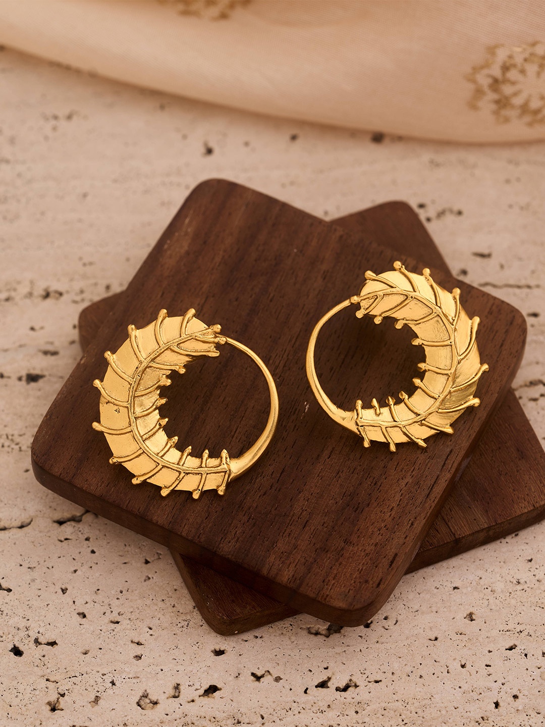 

trueBrowns 22K Gold-Plated Contemporary Hoop Earrings