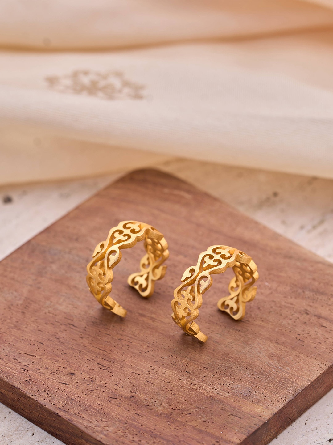 

trueBrowns 22K Gold-Plated Contemporary Hoop Earrings