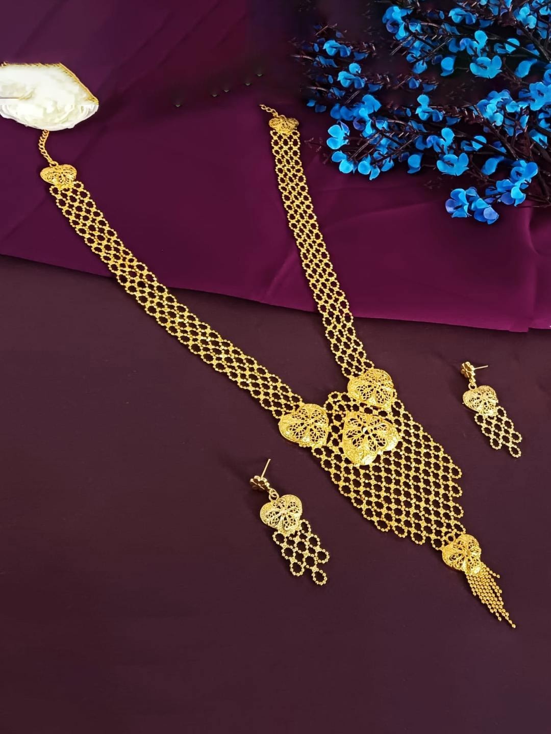 

Efulgenz Gold-Plated Alloy Necklace & Earrings