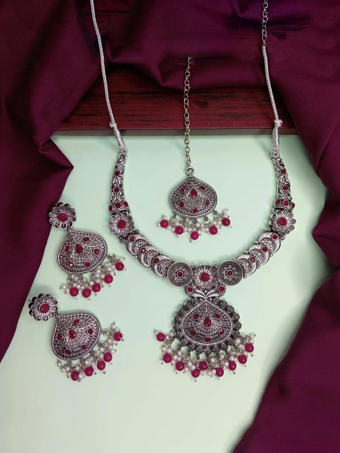 

Efulgenz Rhodium-Plated Stone Studded Oxidized Jewellery Set, Silver