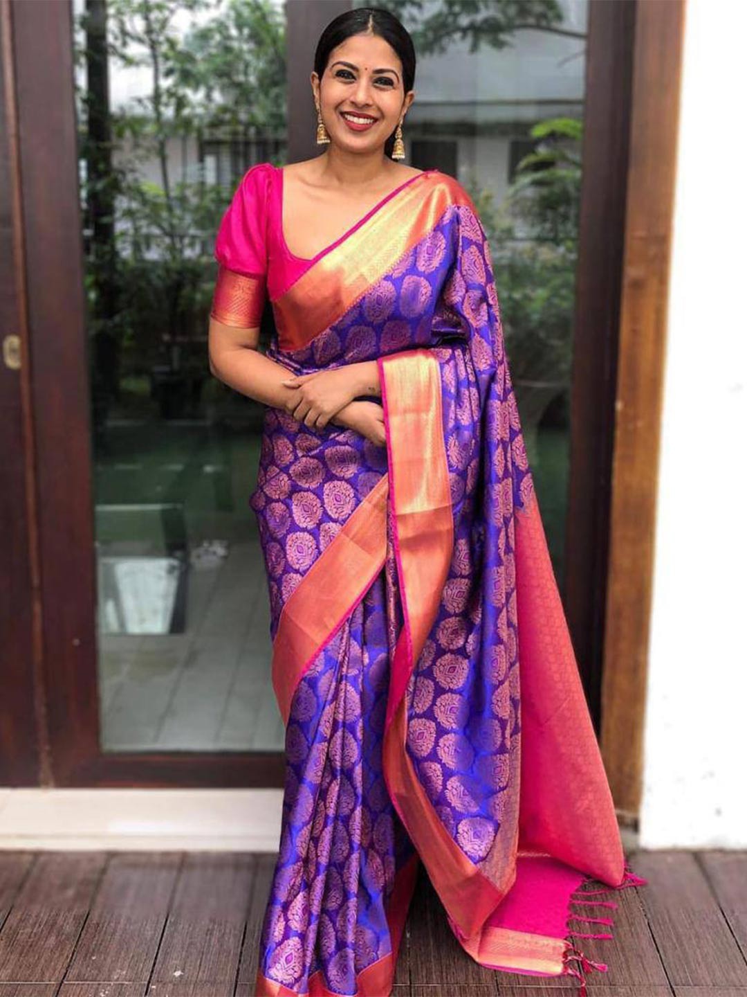 

FABIAN FASHION Ethnic Motifs Woven Design Zari Silk Cotton Banarasi Saree, Blue