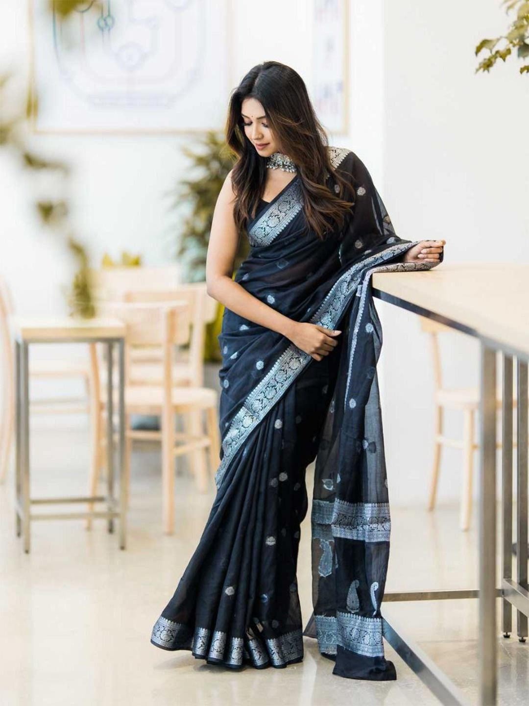 

FABIAN FASHION Ethnic Woven Design Zari Silk Cotton Banarasi Saree, Black