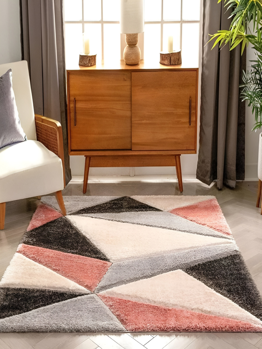 

Shopgallery White Geometric Anti-Skid Carpet