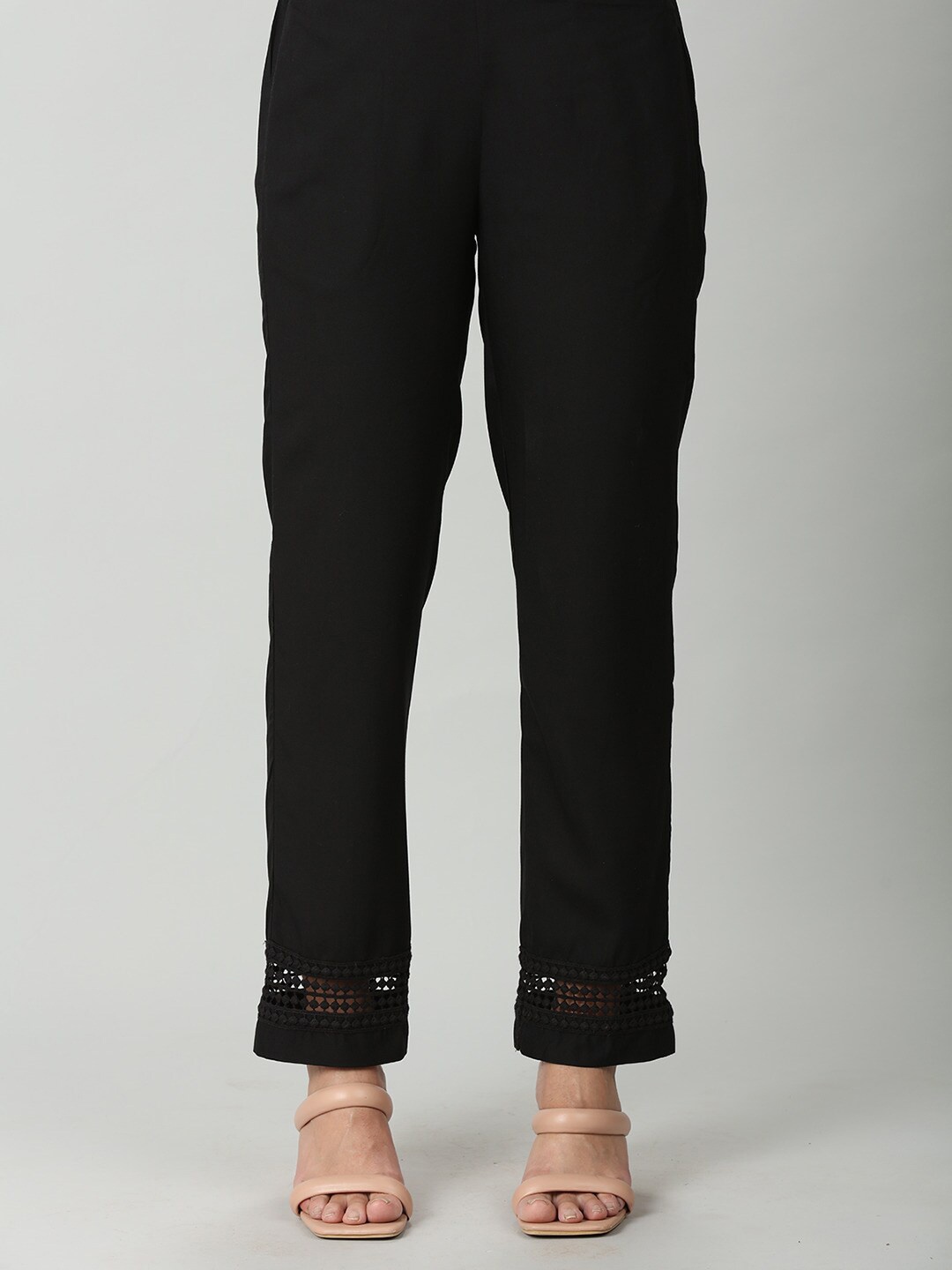 

Mustard Women Mid Rise Cigarette Trousers, Black
