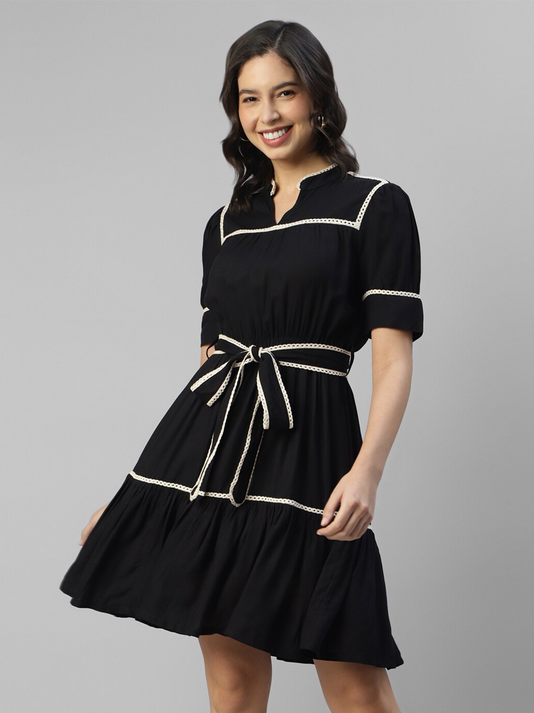 

DEEBACO Mandarin Collar Short Sleeves Tie Up Fit & Flare Dress, Black