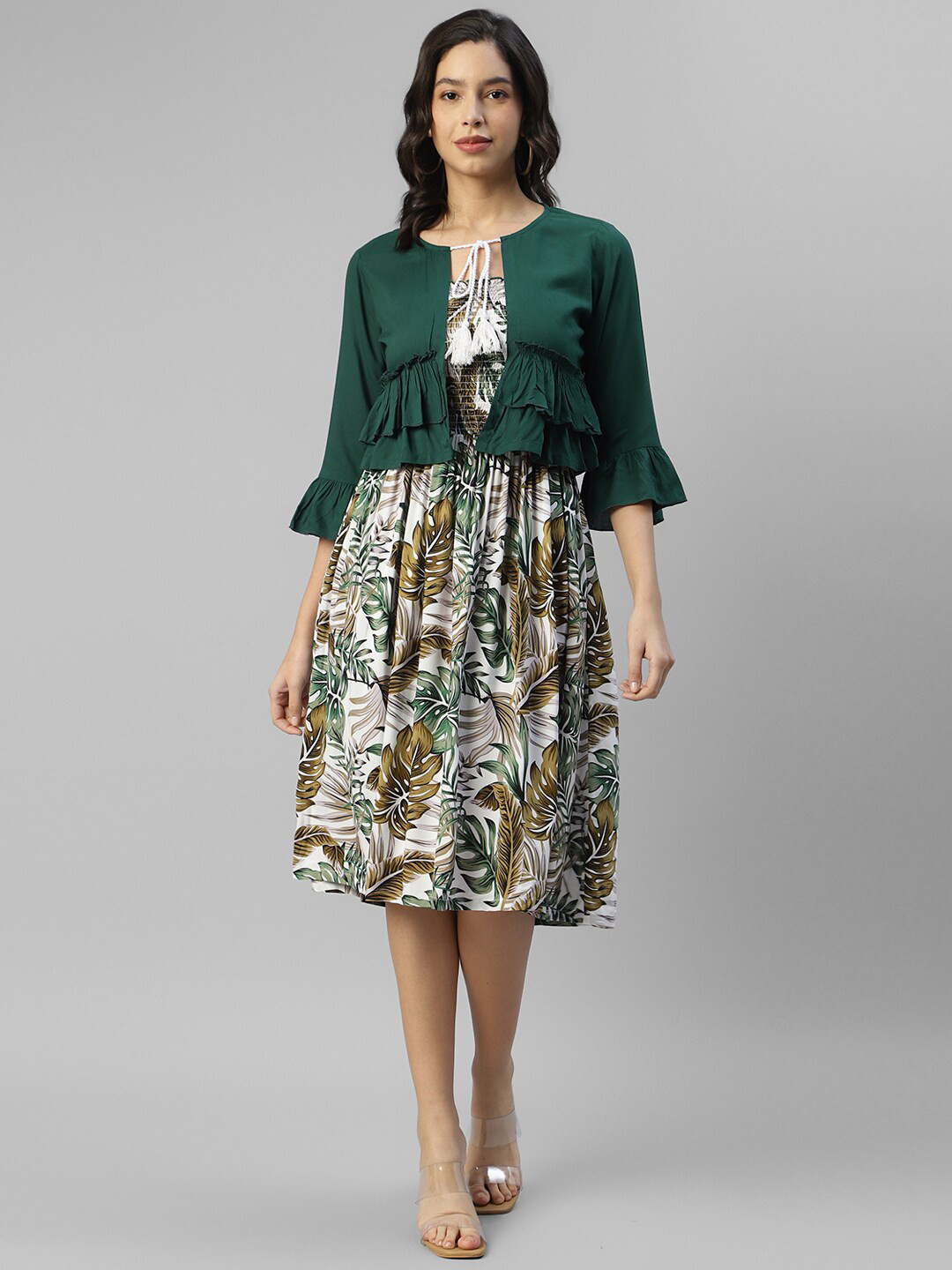 

DEEBACO Floral Printed Fit & Flare Dress With Shrug, White