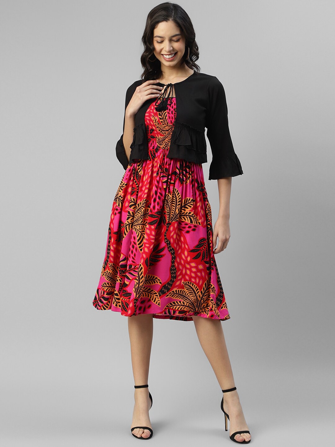 

DEEBACO Ethnic Motifs Printed Fit & Flare Dress With Shrug, Red