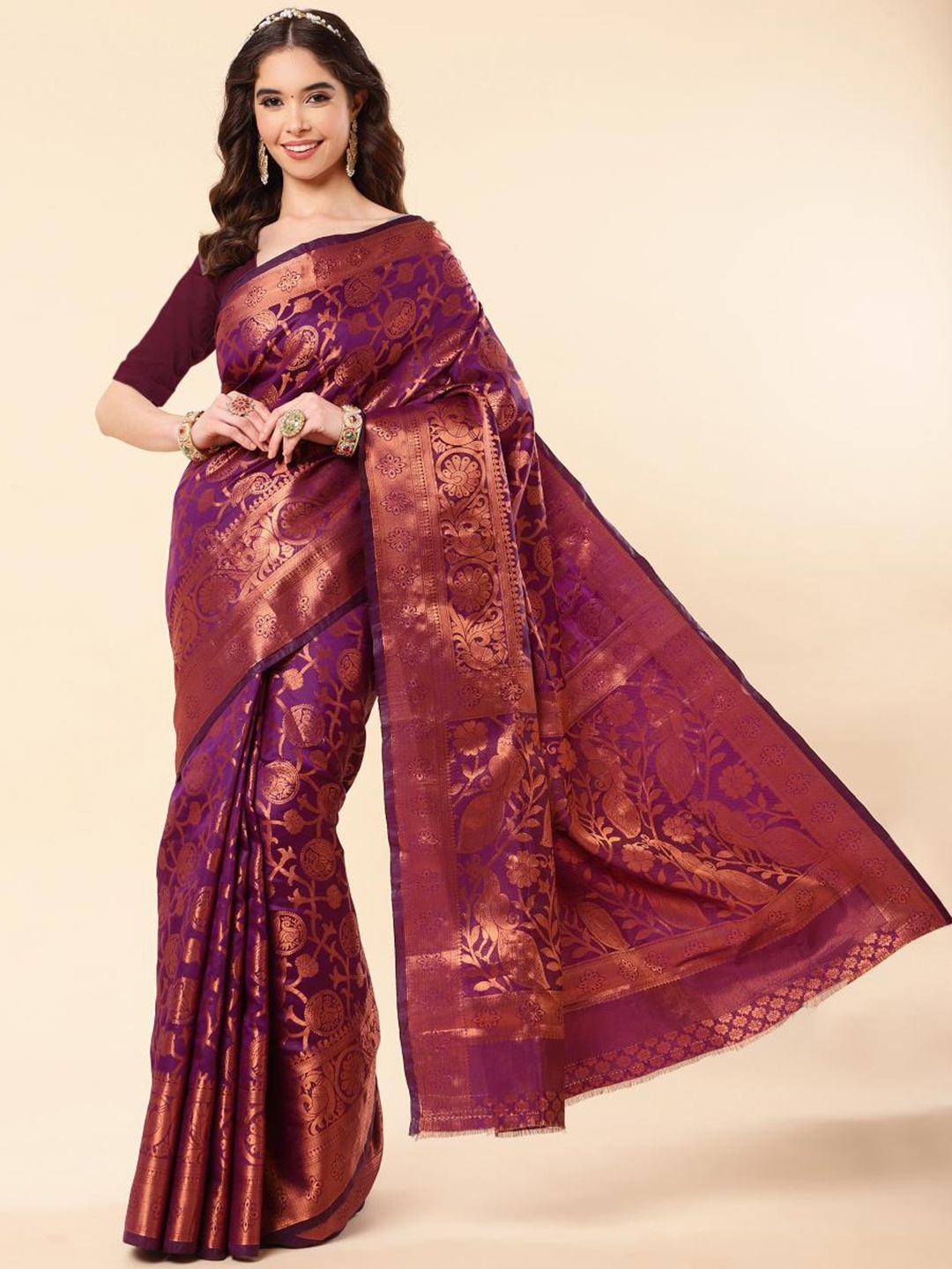 

LIMDO Floral Woven Design Zari Pure Silk Banarasi Saree, Purple
