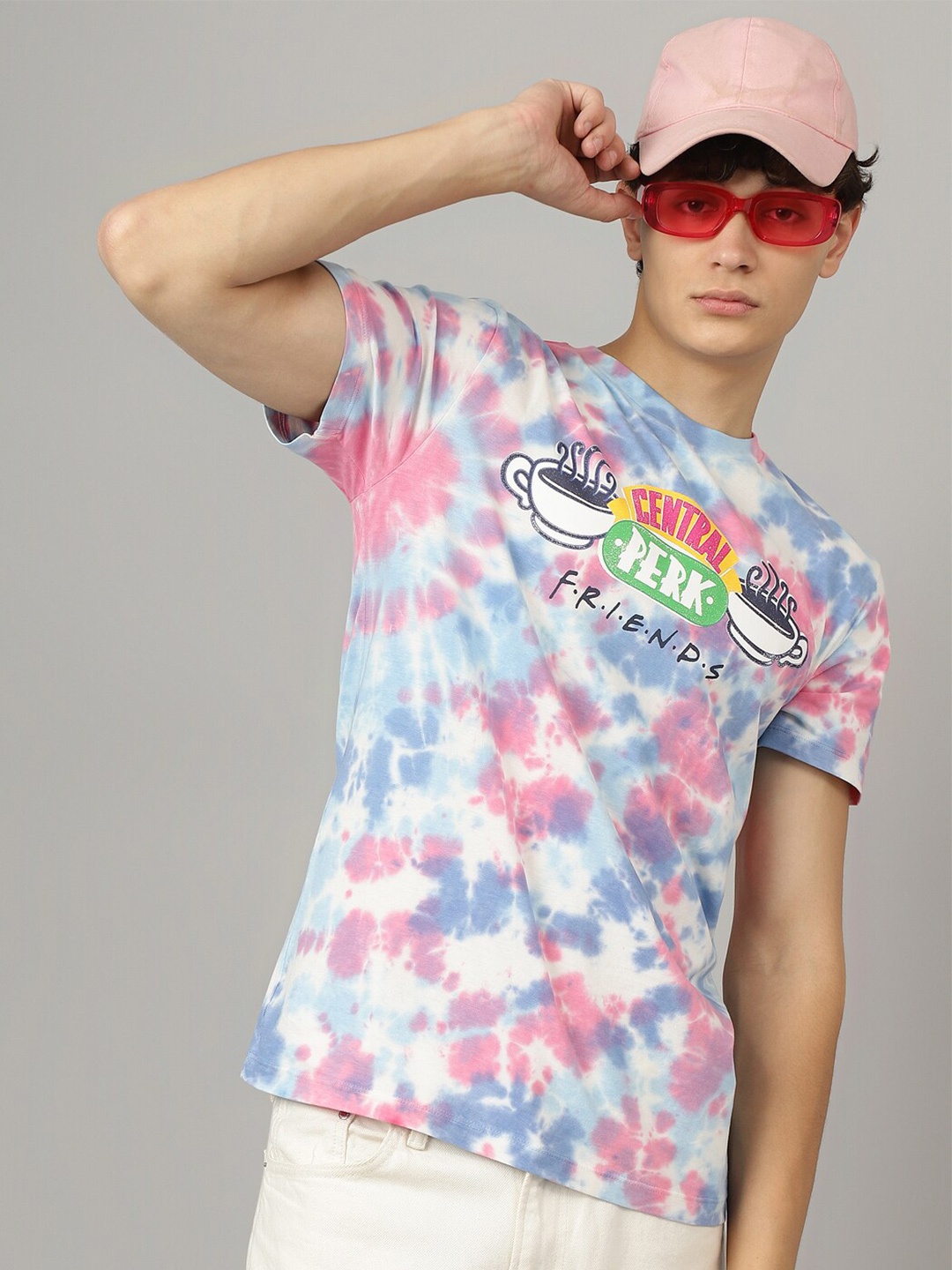 

Free Authority Men Friends Printed T-shirt, Blue